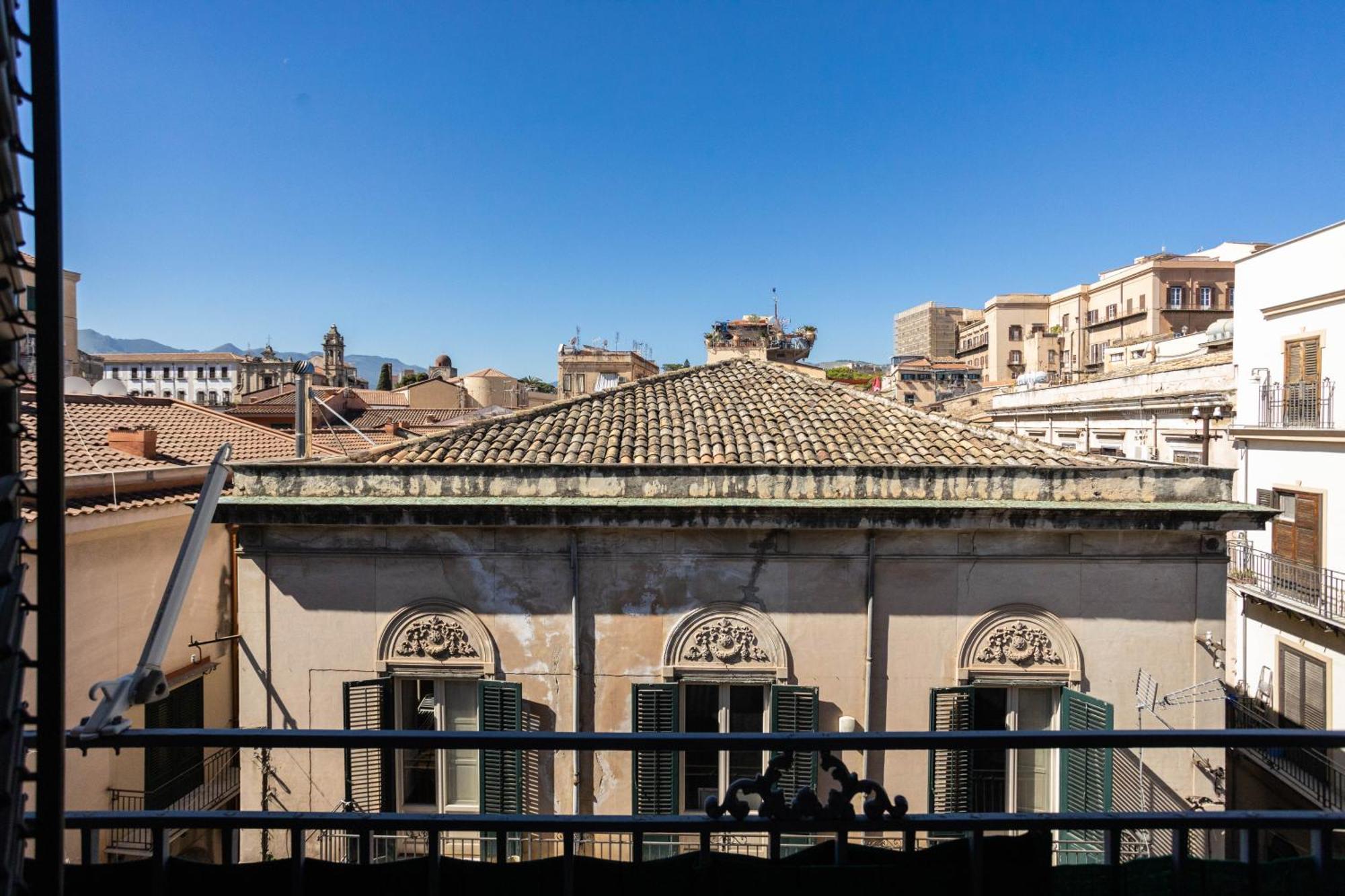 Hola Cathedral House Cadorna Lägenhet Palermo Exteriör bild